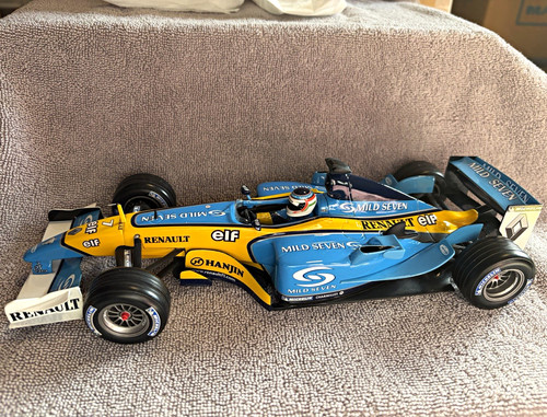 Hot wheels renault f1 - wheels, 1:18